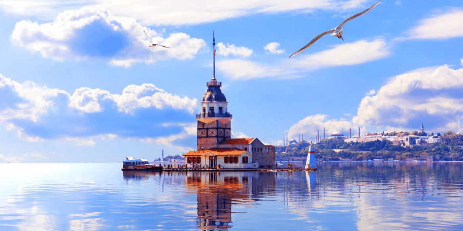 İstanbul’u Keşfetmek İçin En İyi Duraklar ve Bir Araç Kiralama Tavsiyesi